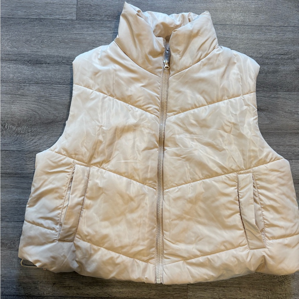 NWOT cream colored vest purchased from SHEIN